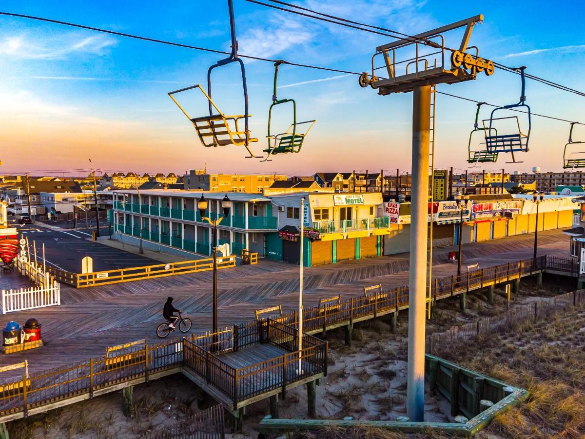סי-סייד הייטס Boardwalk Sand & Surf Beach Hotel Oceanfront מראה חיצוני תמונה