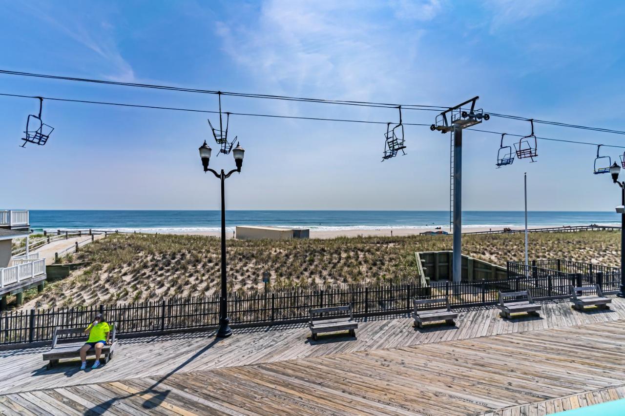 סי-סייד הייטס Boardwalk Sand & Surf Beach Hotel Oceanfront מראה חיצוני תמונה