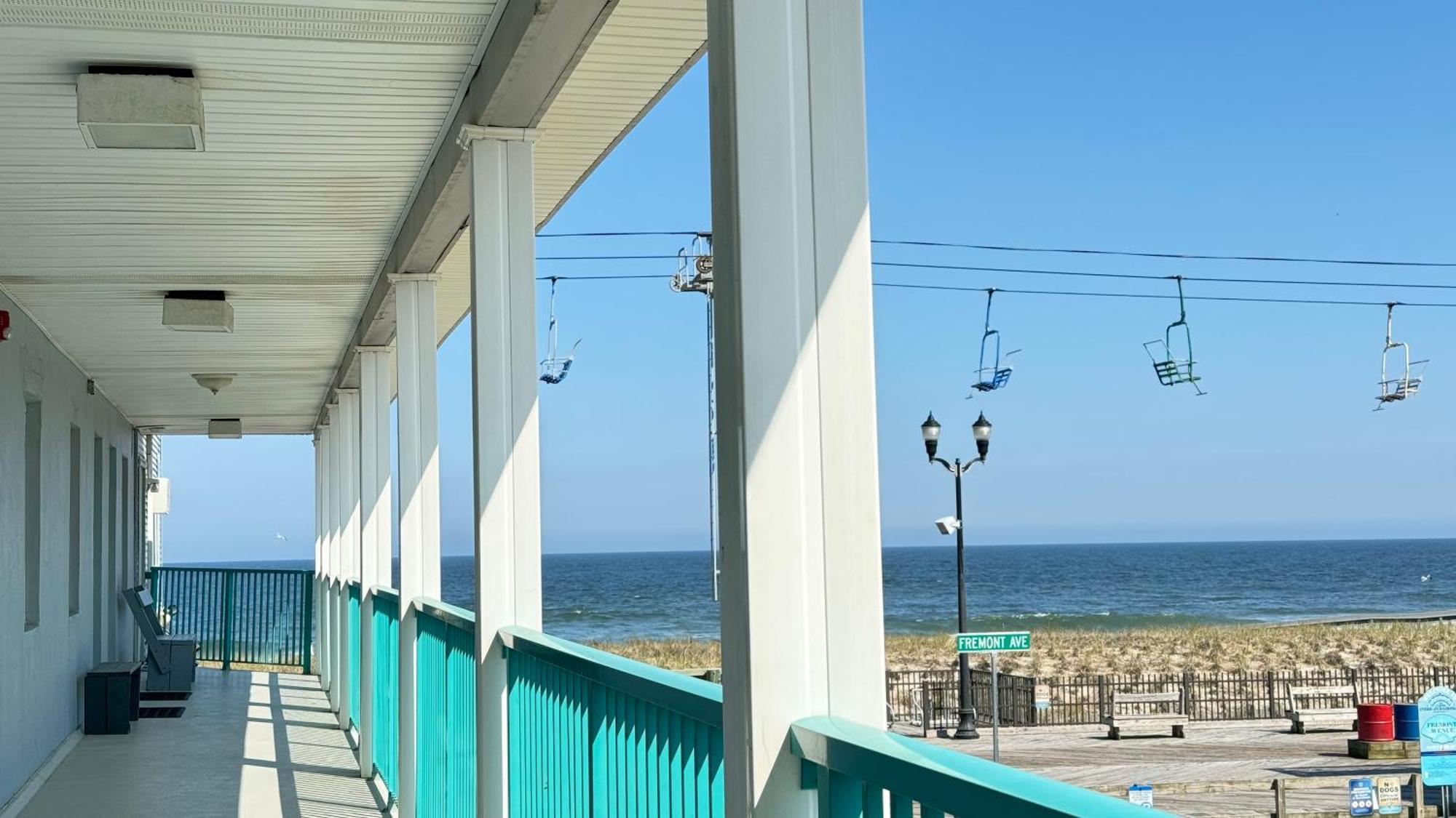 סי-סייד הייטס Boardwalk Sand & Surf Beach Hotel Oceanfront מראה חיצוני תמונה